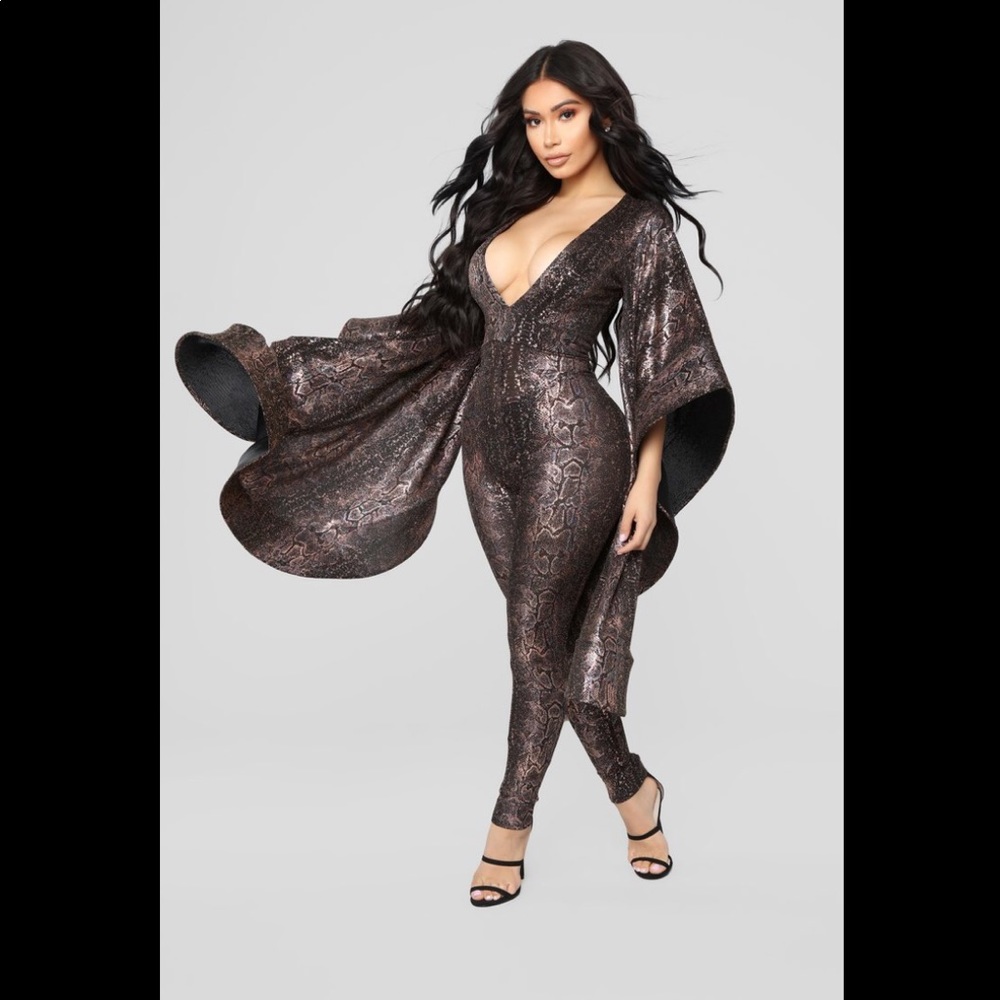 Fashion Nova Plus Shining Star Jumpsuit